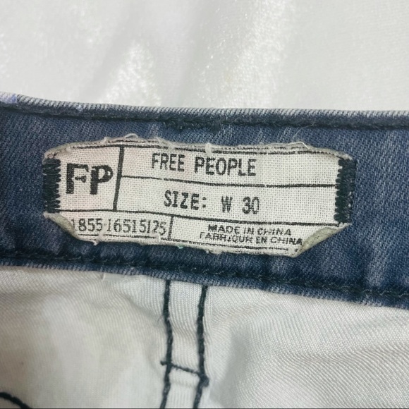 Free People Dark Gray with Leafs Size w30 - Picture 15 of 15